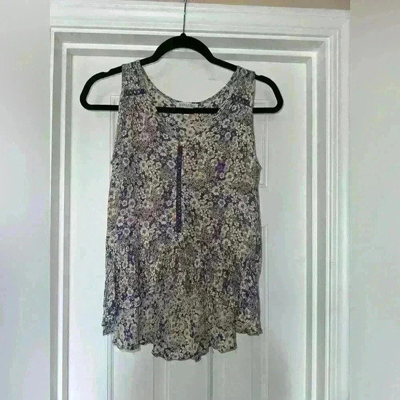 LIKE NEW Annie Floral Boho Top Size XS - Picture 2 of 7